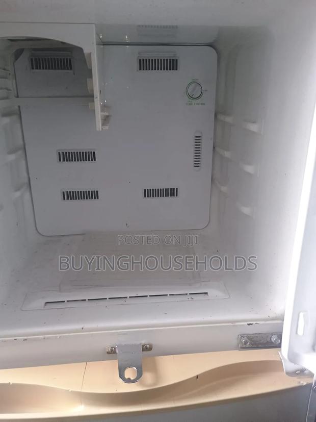 Samsung 240l Two Door Fridge - thumbnail 3