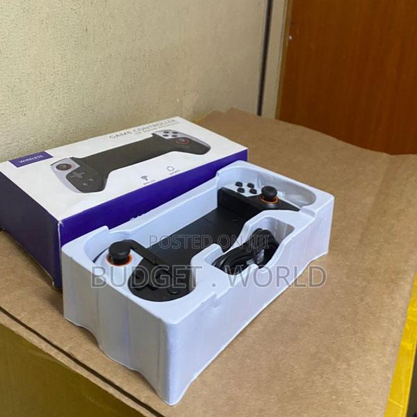 Ergonomic Telescopic Bt 5.0 Game Controller Ps4 Switch Pc - Black - main view