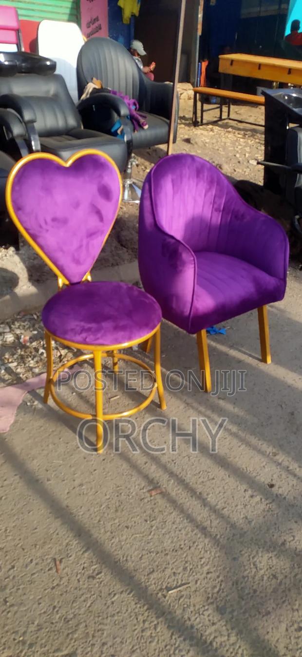 Purple Manicure Seats - main view