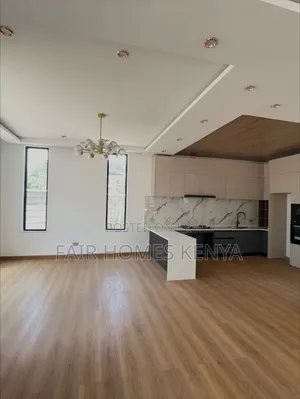 5bdrm Townhouse/Terrace in Lavington Green for sale