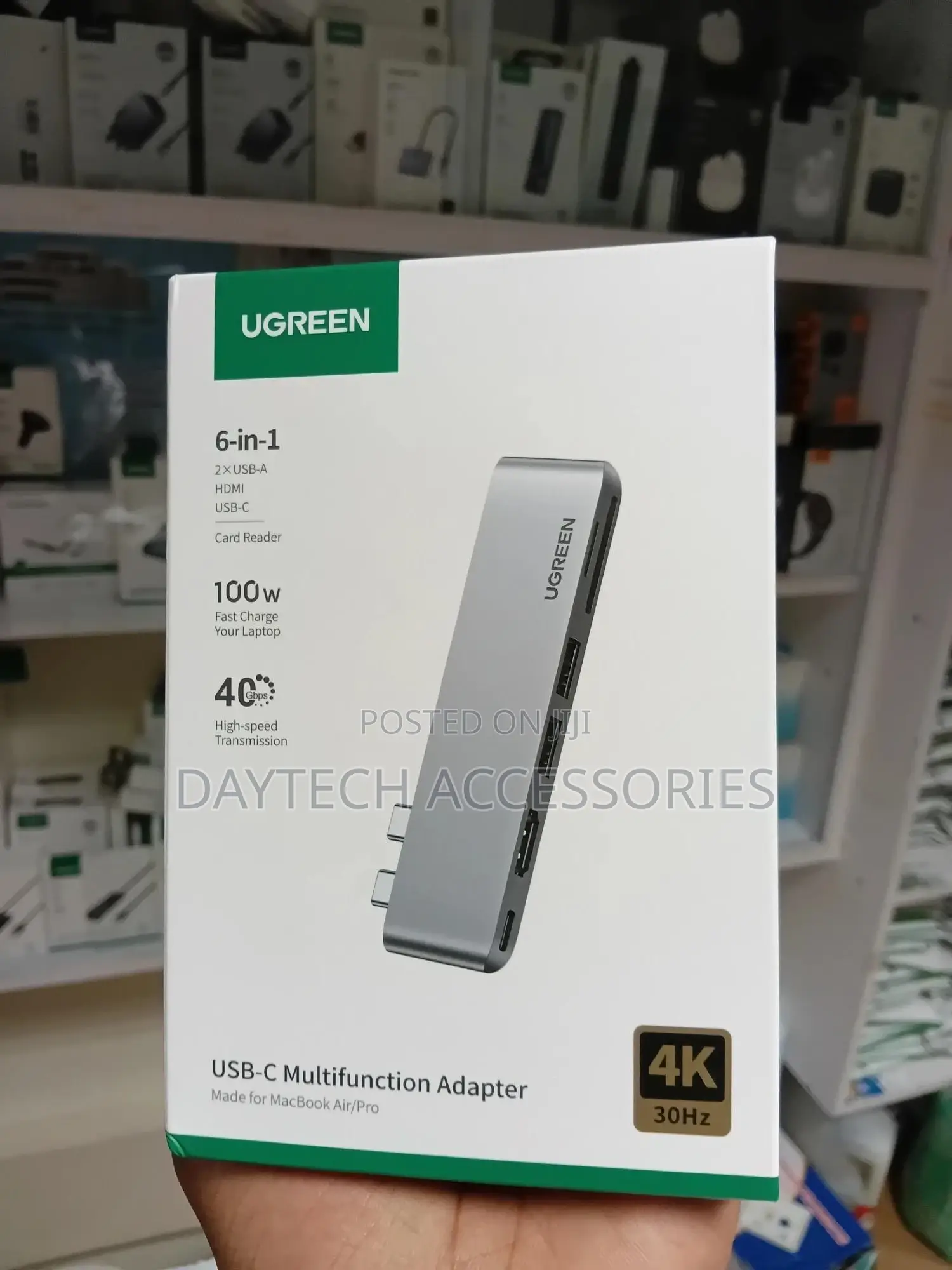 Ugreen 6-in-2 Usb-C Multifunction Adapter.