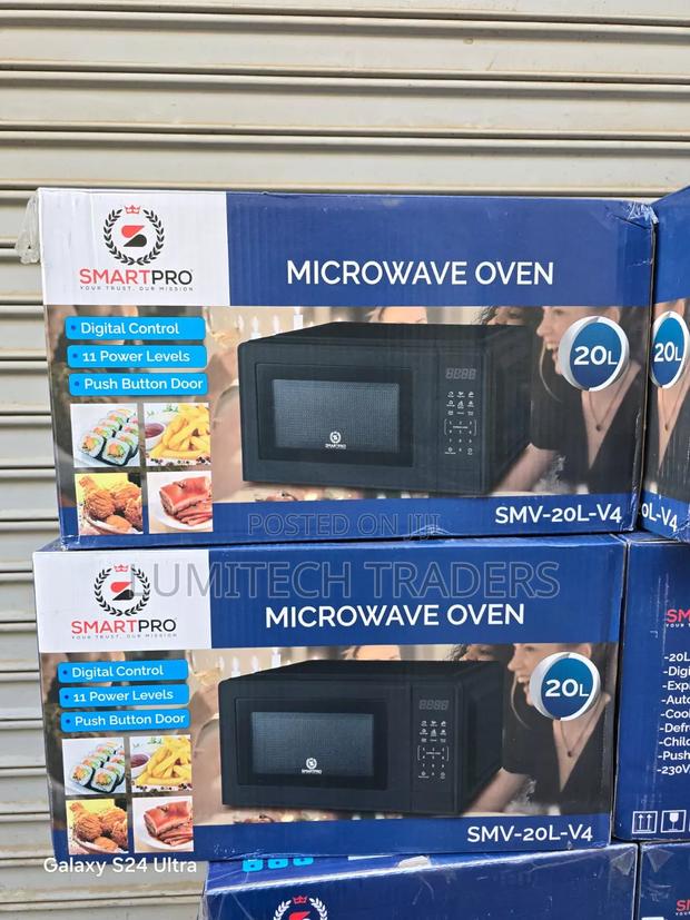 20 Litres Smart Pro Digital Black Microwave - main view