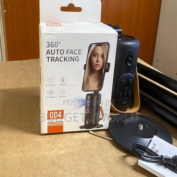 Black Detachable Remote Shutter Ai Auto Face Tracking Remote Shutter - main view