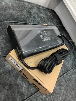 This Is an Original 280w 20v 14a Hp Bluepin Ac Power Adapter.