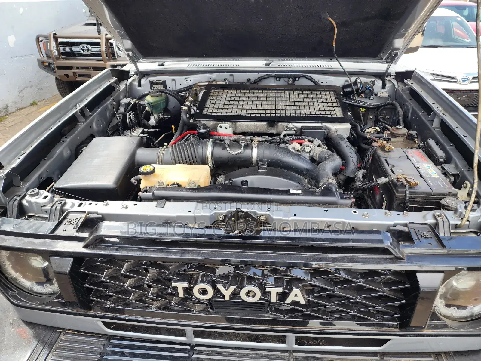 Toyota Land Cruiser 2019 Silver