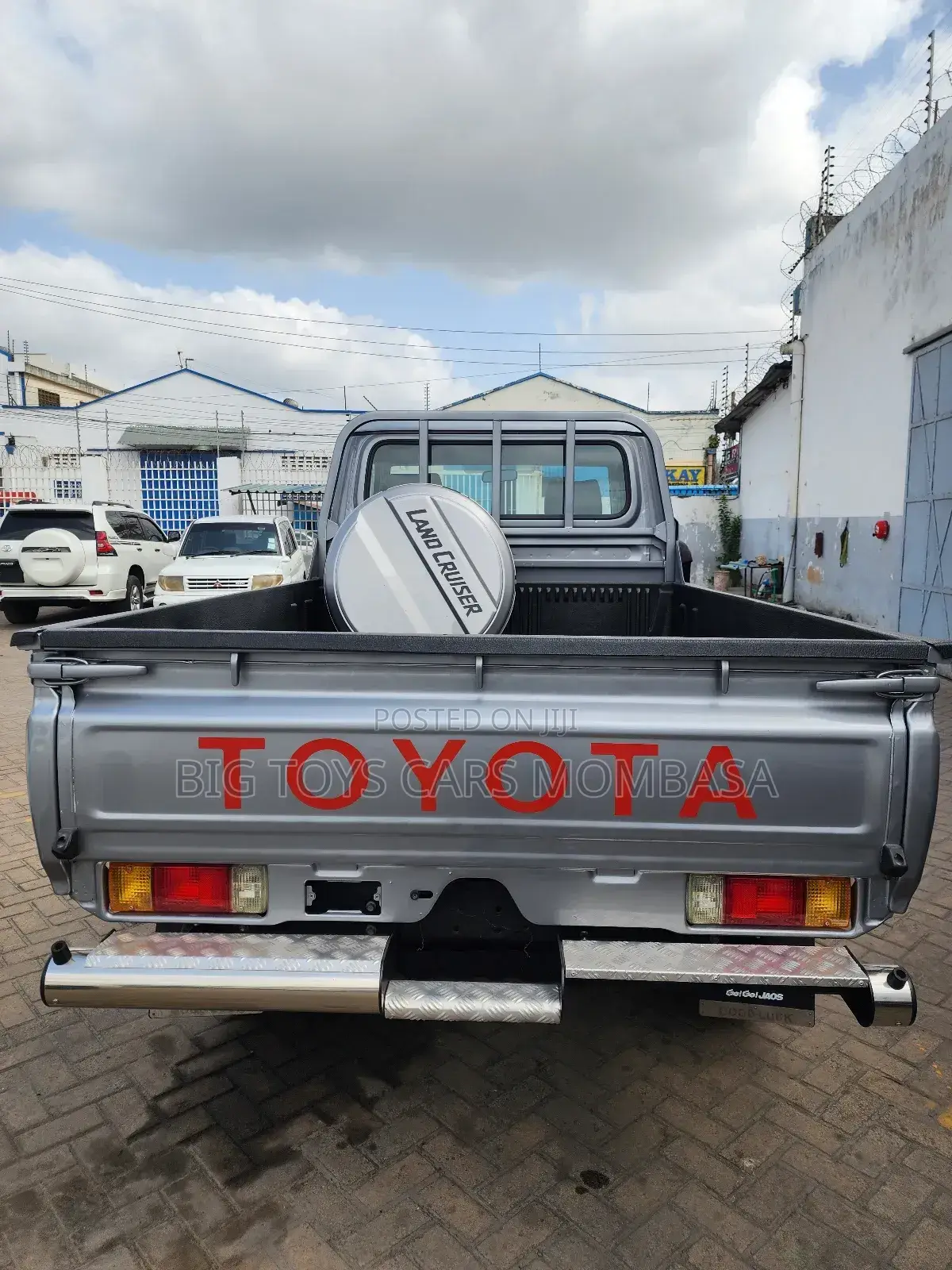 Toyota Land Cruiser 2019 Silver