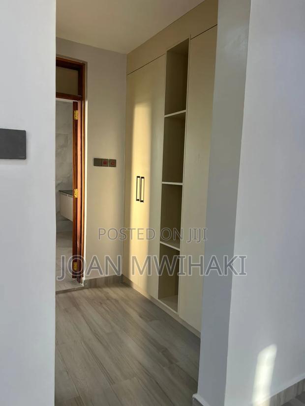 4bdrm Mansion in Membley for sale - thumbnail 7