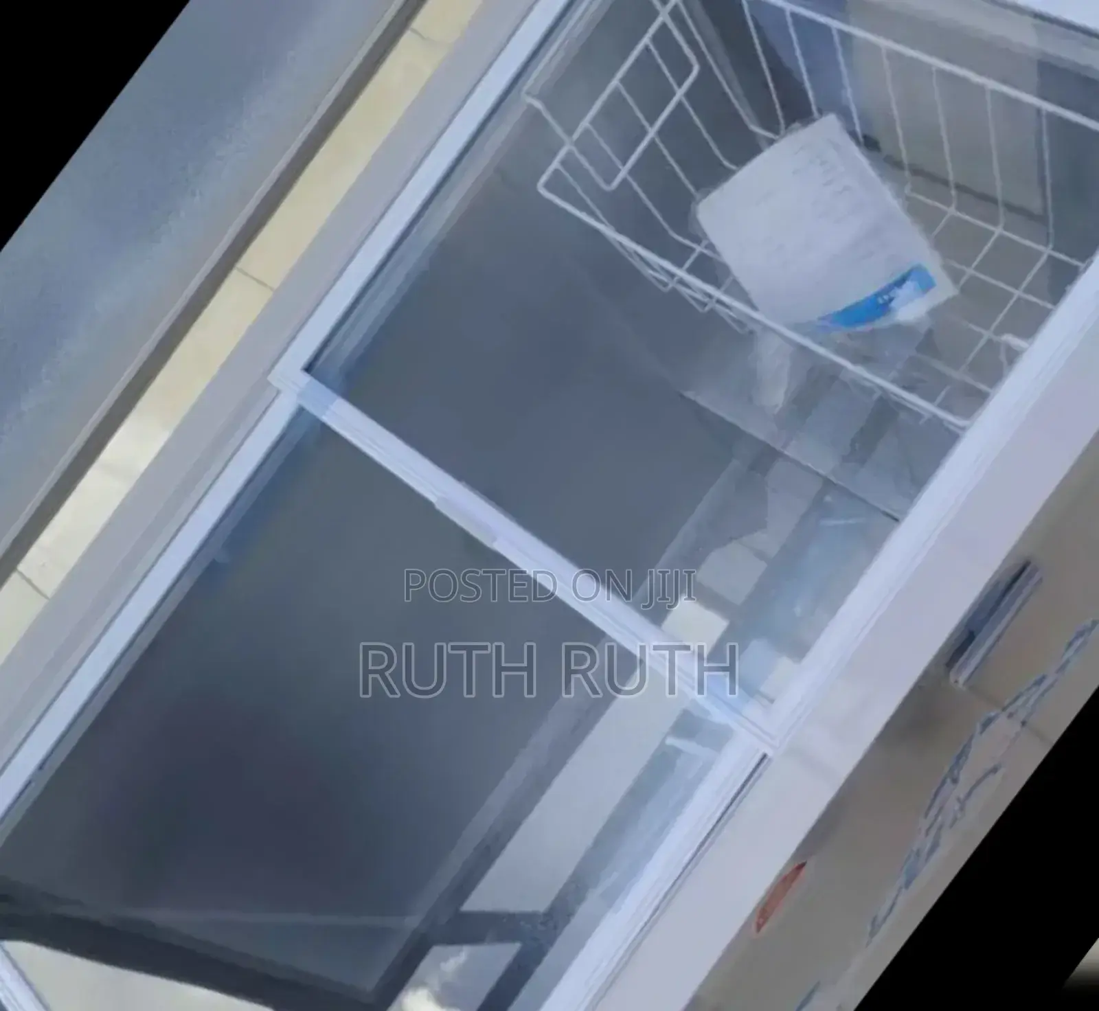 219litres Ecomax Deep Freezer