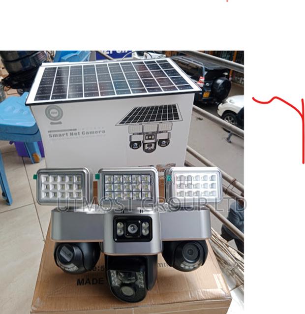 Full-Coverage Triple Lens Solar 4g Camera With Motion Floodlights - main view