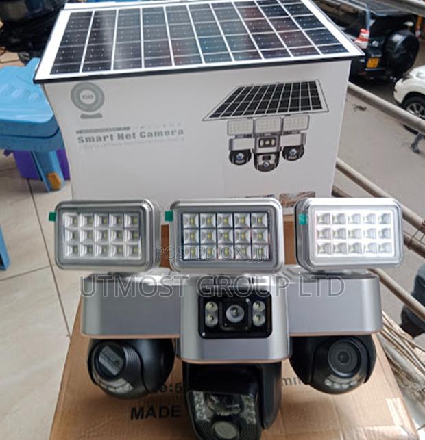 Outdoor Security Solar 4g Camera | 3 Lens | Rotating | Floodlight - main view