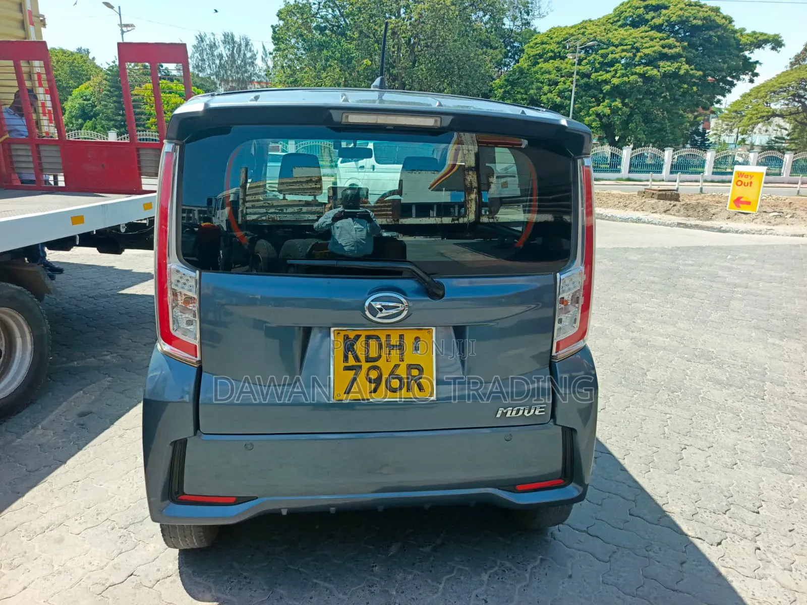Daihatsu Move 2016 Gray