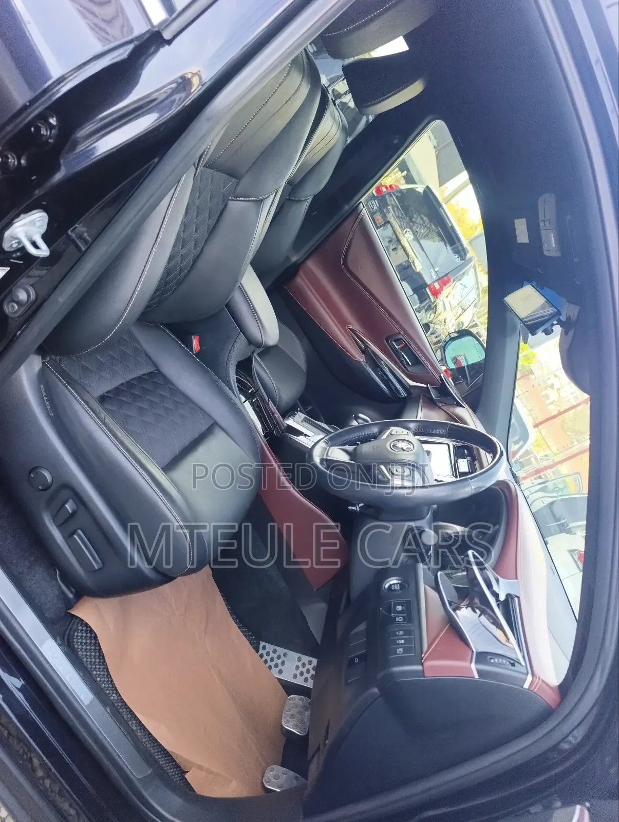 Toyota Harrier 2018 Black