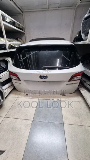 Subaru Outback Bs9 Tailgate ( Manual)