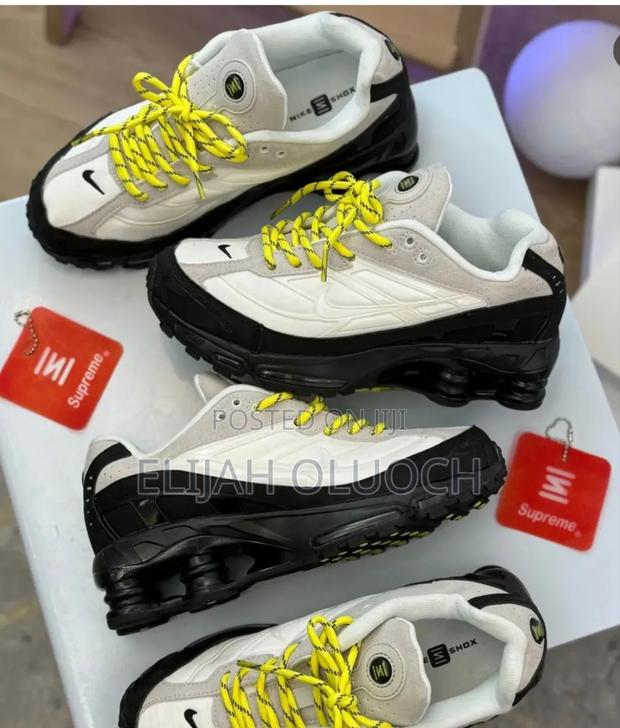 Nike Shox Supreme Black Sail - thumbnail 2