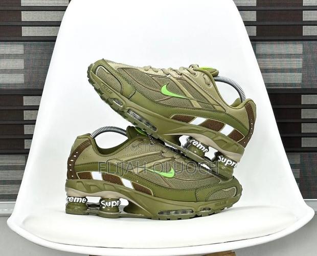 Nike Shox Supreme Neutral Olive - thumbnail 4