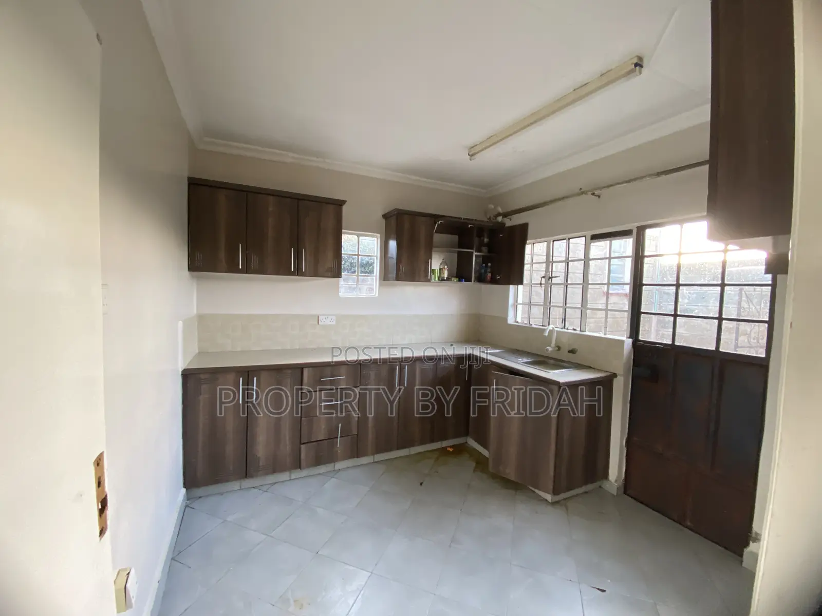 3bdrm Bungalow in Kitengela for rent