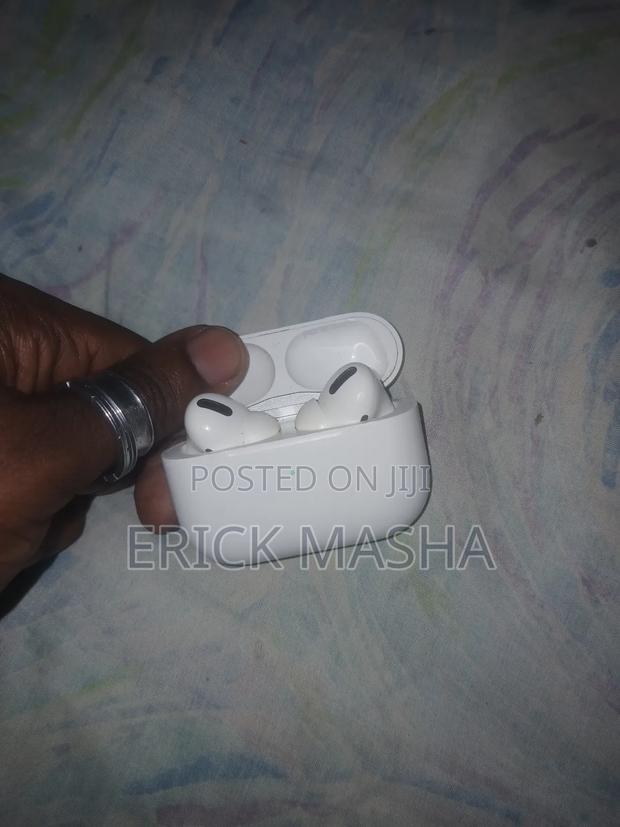 Airpod Pro 1 Gen - thumbnail 3