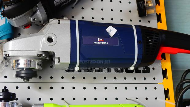 Maxmech 950w Angle Grinder – Compact & Durable