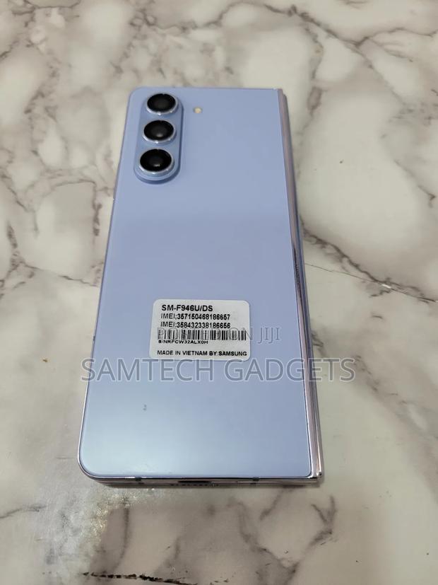 Samsung Galaxy Z Fold 5 512 GB Blue - thumbnail 4
