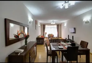 2 Bedroom Spacious Apartment to Let in Westlands