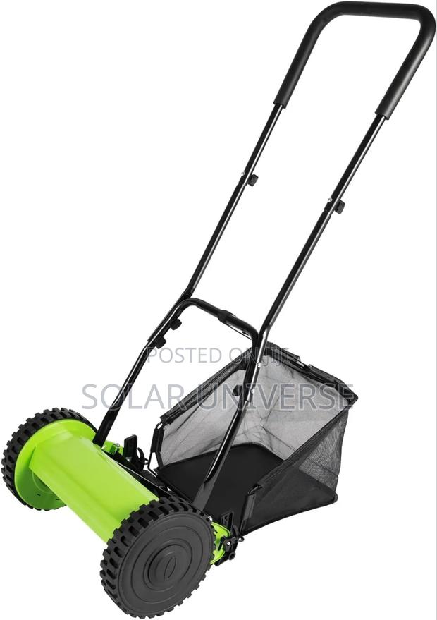 Manual Lawn Mower - main view