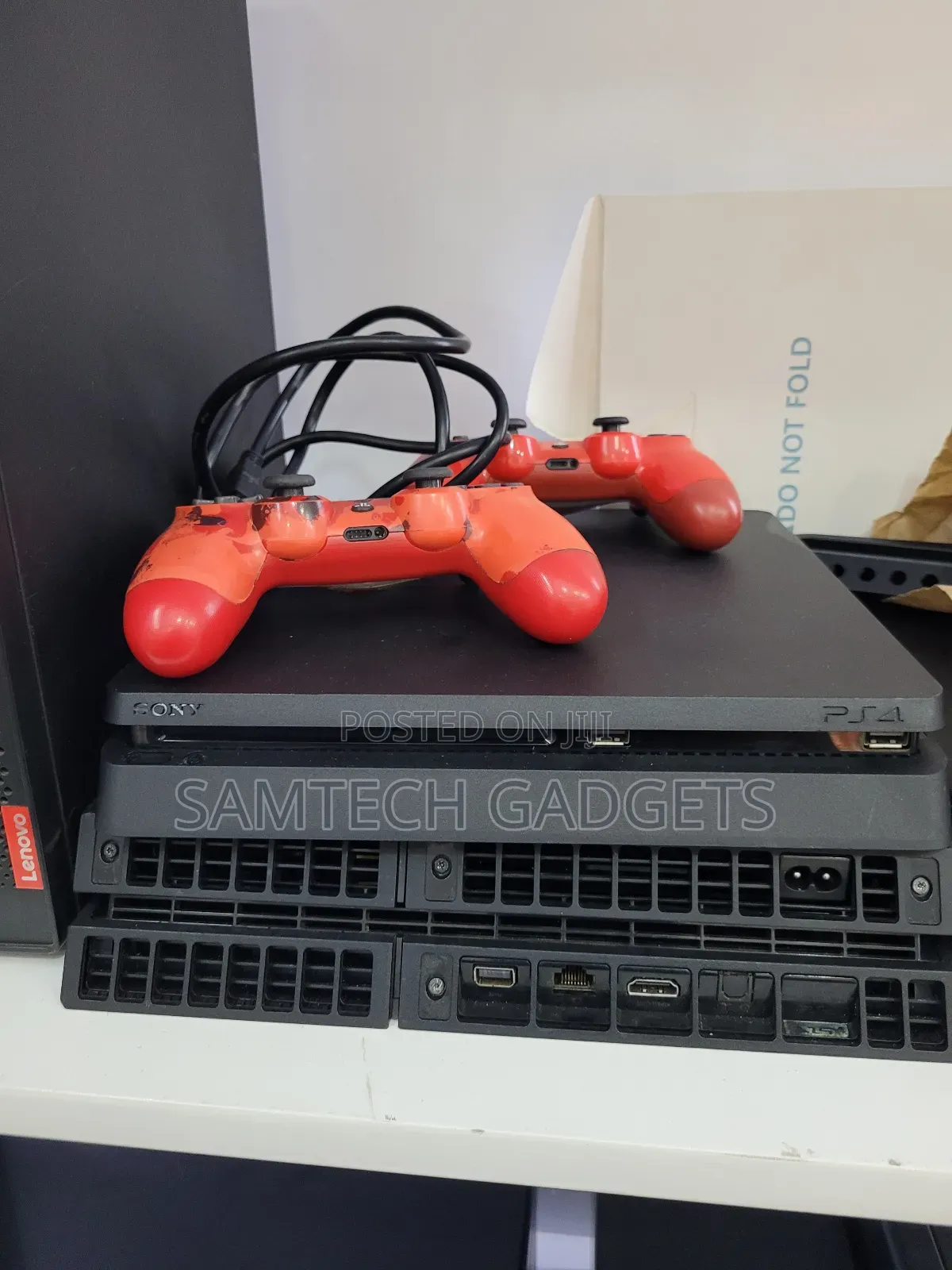 Sony Ps4 With 8 Games