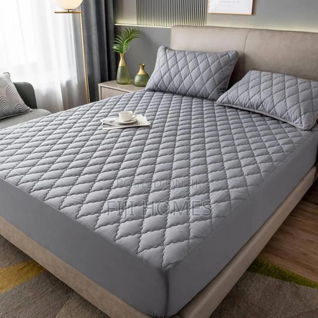 Quilted Waterproof Mattress Protector - 4 by 6 - thumbnail 2