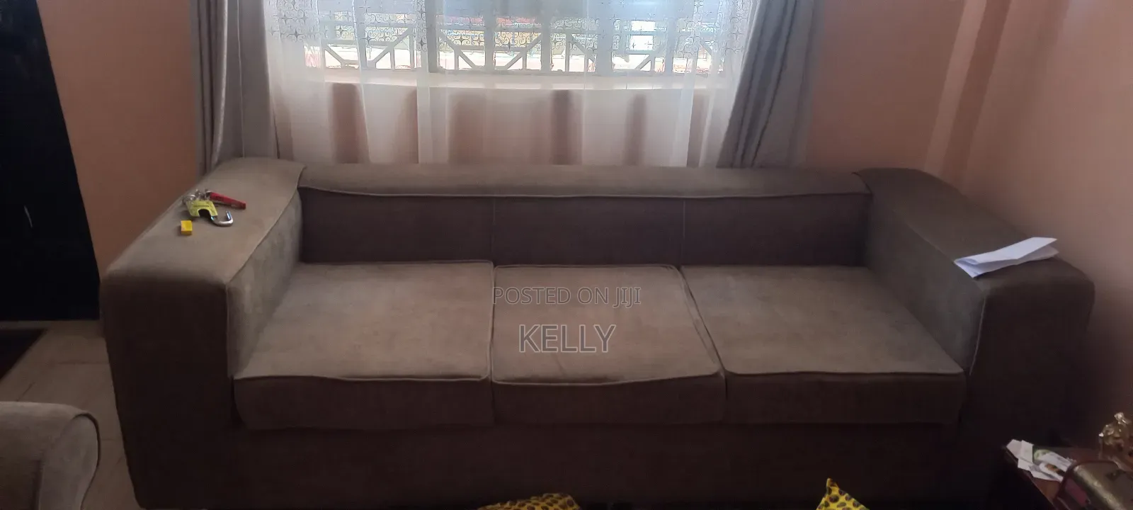 Used Sofa Set