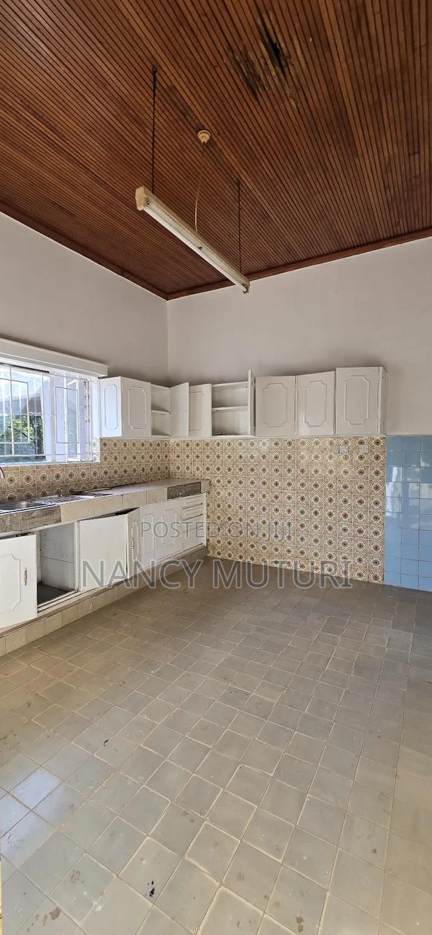 4bdrm Bungalow in Thindigua for rent - thumbnail 11