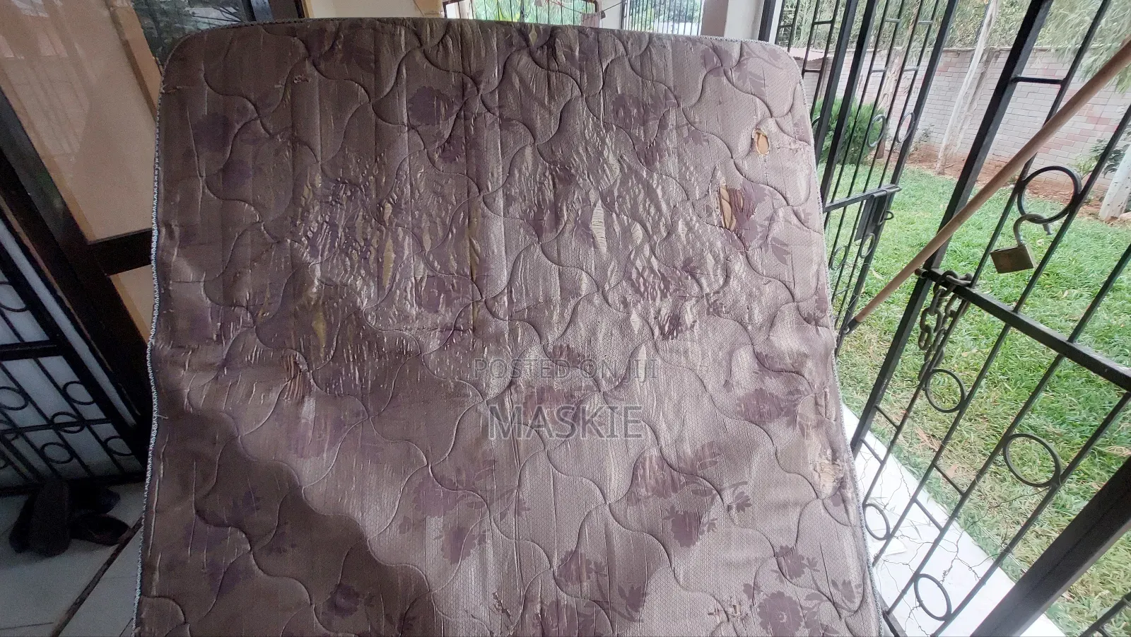 6 X 6, 10 Inch Vitafoam Mattress