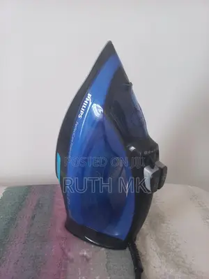 Philips Steam Iron (Gc3920 Premium)