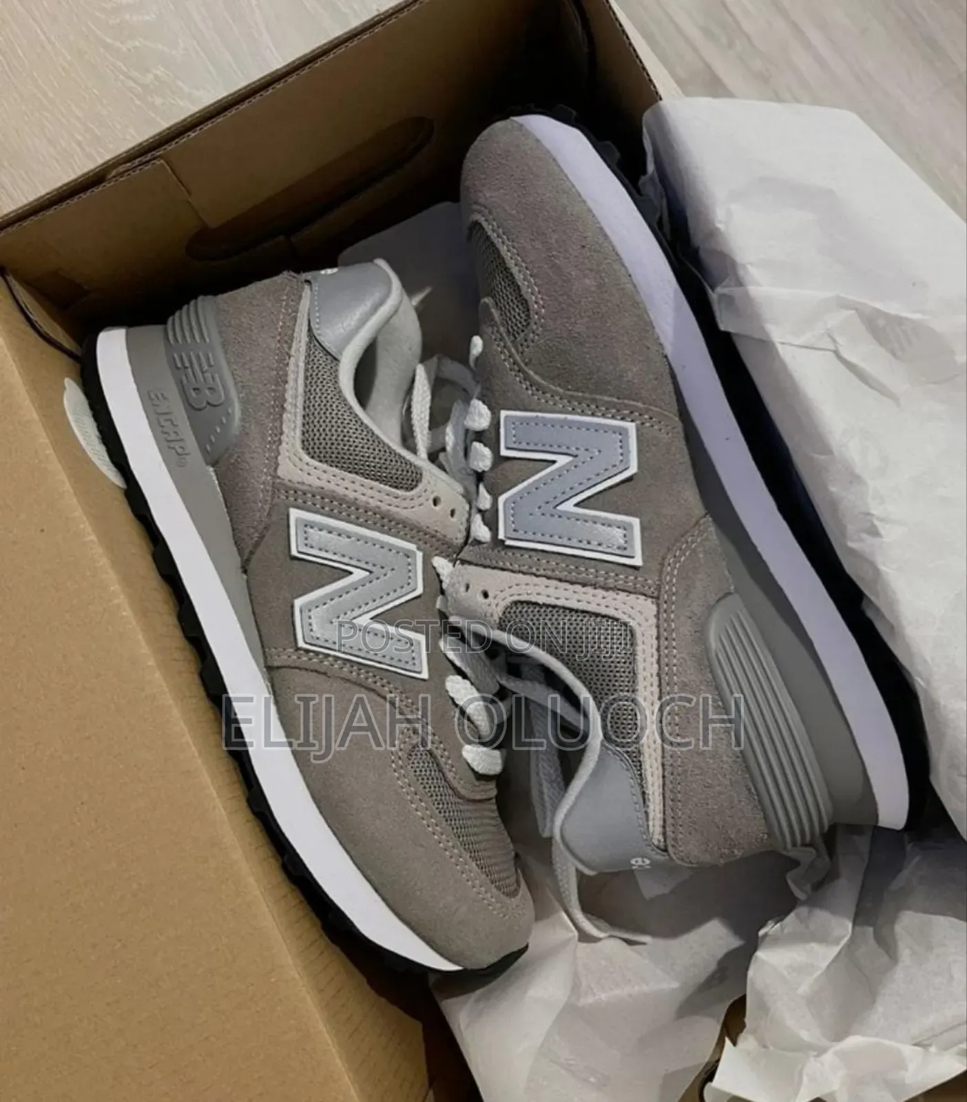 New Balance 574 Sneakers in Grey Mesh and Suede