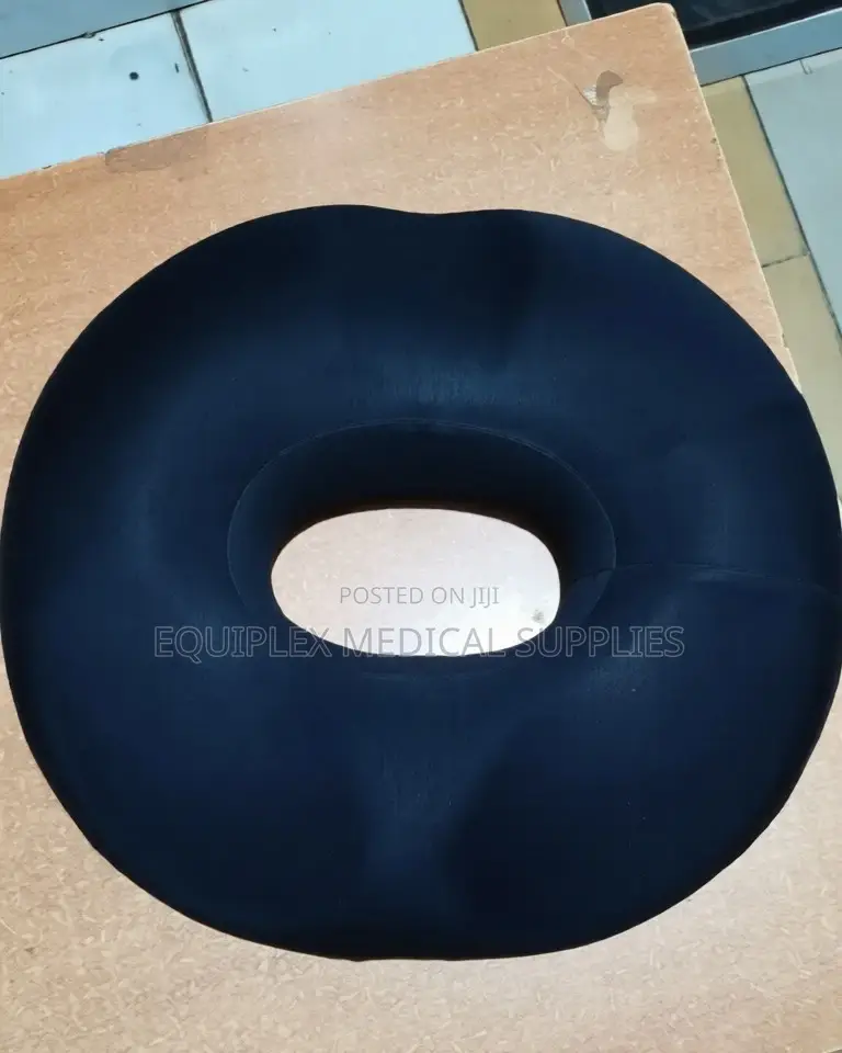 Orthopedic Donut Cushion for Hip / Back Pain