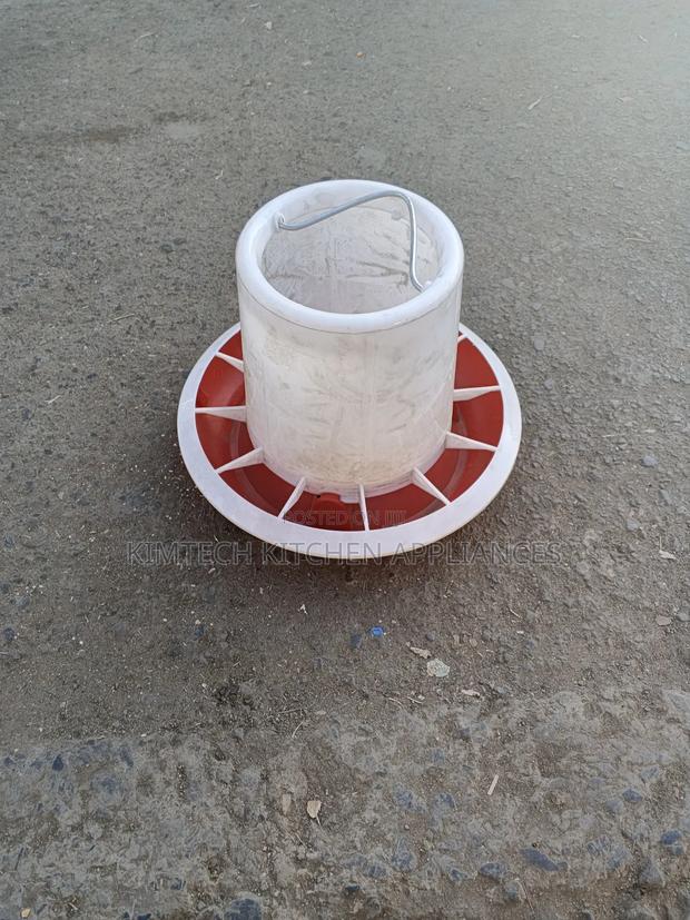 Chicken Feeder - thumbnail 2