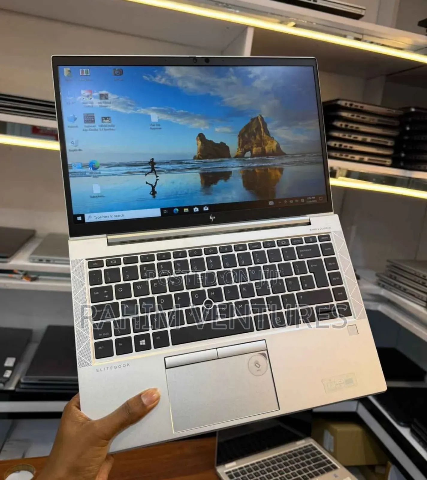 Laptop HP EliteBook 845 G8 8GB AMD Ryzen 5 SSD 256GB