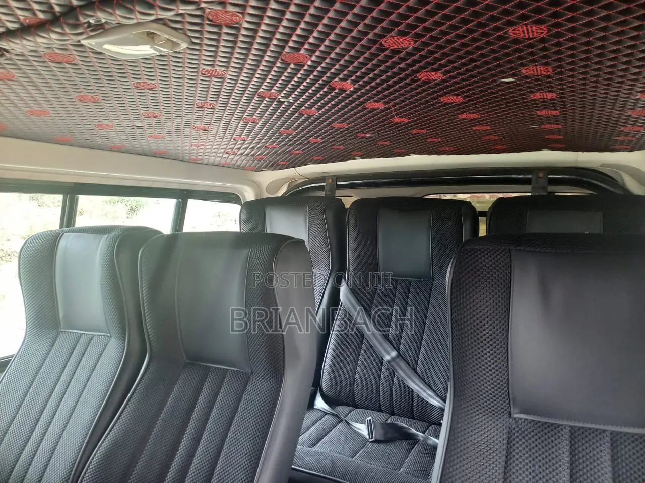 Toyota HiAce 2012 White