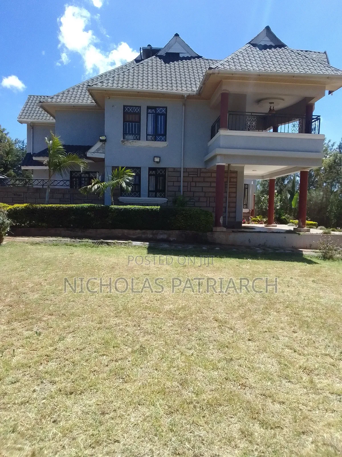 5bdrm Maisonette in Kyasila, Mua Hills for sale