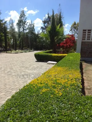 5bdrm Maisonette in Kyasila, Mua Hills for sale