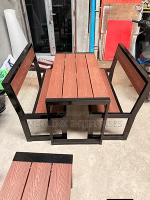 Customized Restaurant Benches