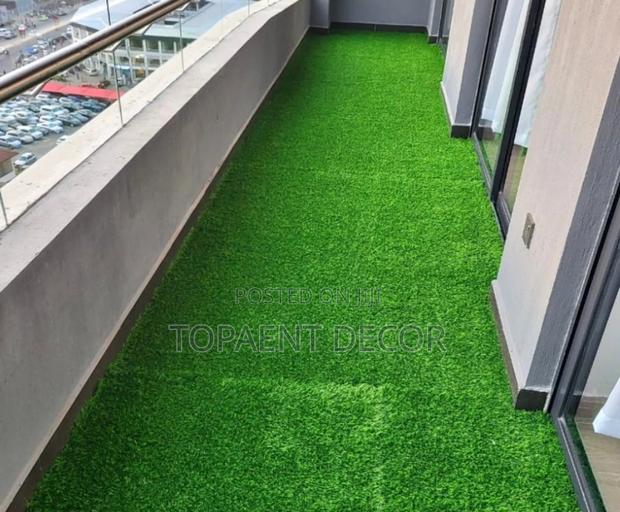 20mm Clean And Easy To Maintain Balcony Artificial Grass Carpet - main view