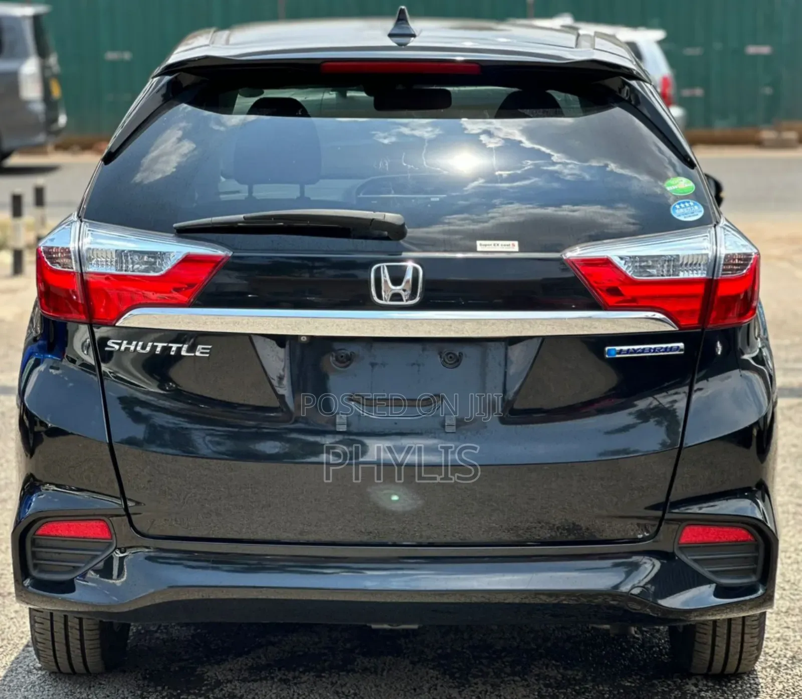 Honda Fit Shuttle 1.5 Hybrid 2WD 2018 Black