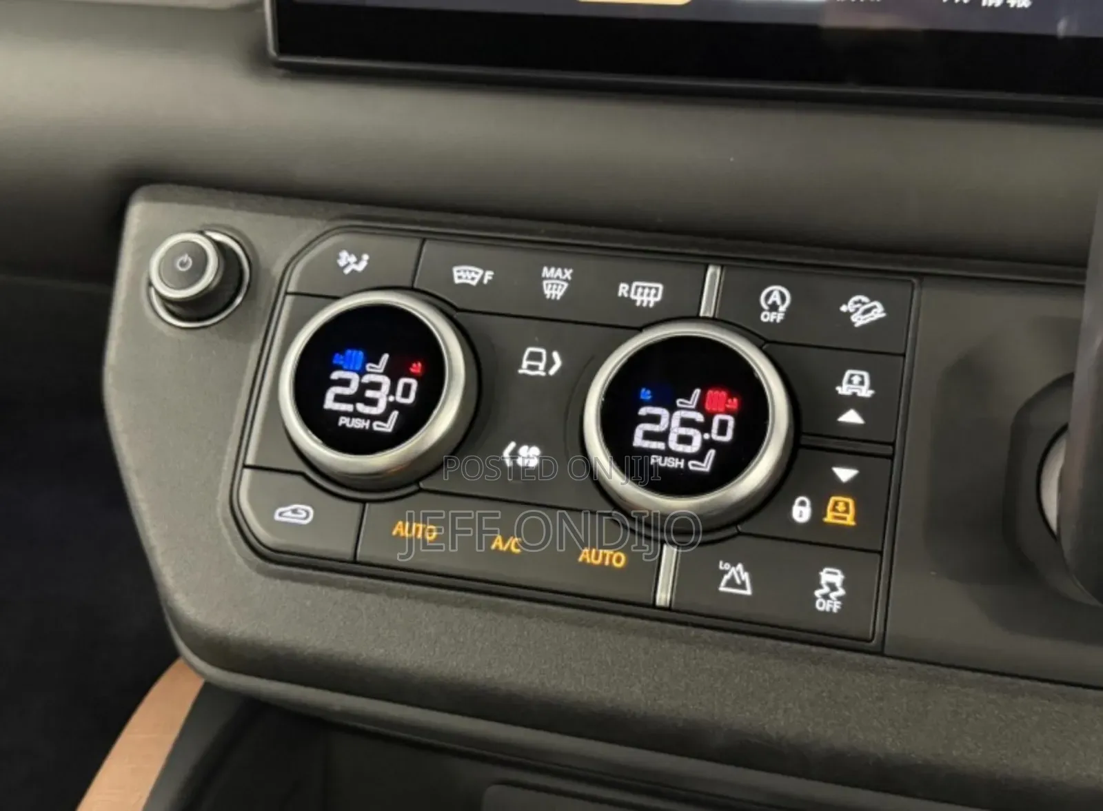 Land Rover Defender 2022 Silver