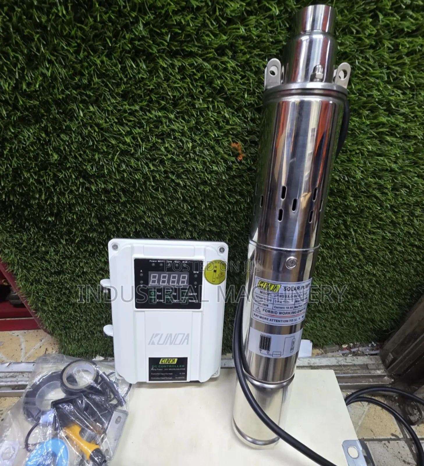 Solar Submersible Pump 80m by 250watts