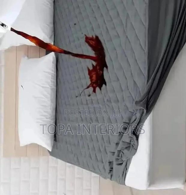 Fitted Design Quilted Waterproof Mattress Covers for Hotel Beds