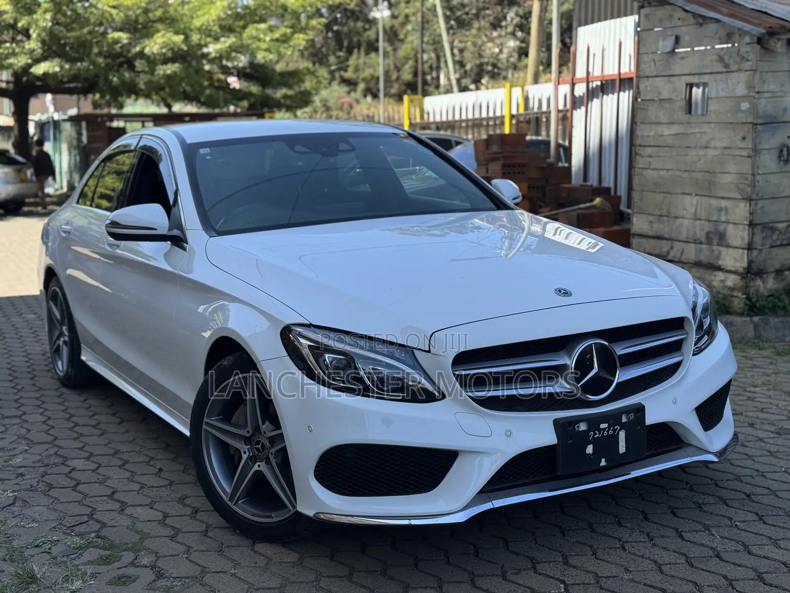 Mercedes-Benz C200 2017 White