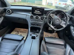 Mercedes-Benz C200 2017 White