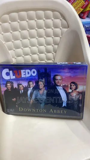 Cluedo : Downtown Abbey Board Game
