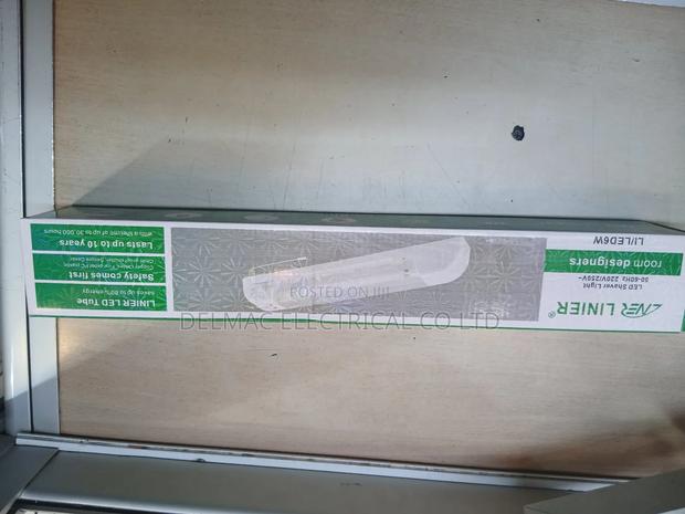 Shaver Light - main view