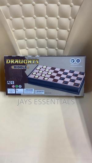 Draughts Checkers Board Game - main view