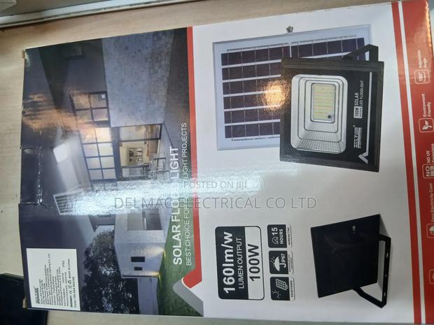 100watt Solar Flood Light